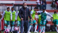 Ariel Holan: “El VAR temina siendo la fiscalía de la justicia”