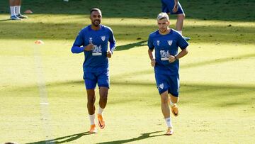 Álex Gallar, haciendo carrera continua junto a Jonás Ramalho.