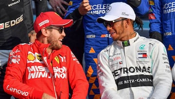 Sebastian Vettel y Lewis Hamilton en Abu Dhabi 2019.