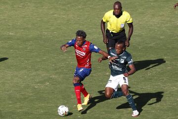 Con un doblete del argentino Luciano Pons, el cuadro antioqueño se impuso 2-0 ante el actual campeón del fútbol colombiano, que todavía no gana en el torneo.