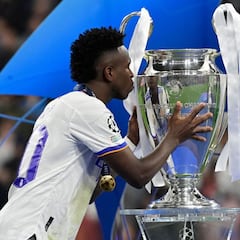 Neymar se pliega a Vinicius