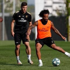 El Real Madrid cierra la semana sin Mendy ni James