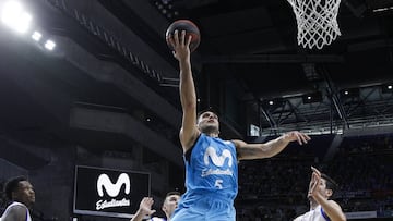 Alessandro Gentile, alero del Movistar Estudiantes, ante el Gipuzkoa.