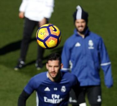 Isco y Kiko Casilla.