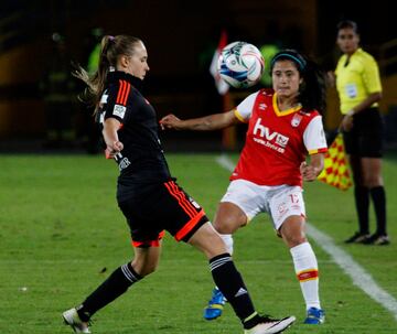 Partidazo en El Campín entre Santa Fe y América de Cali, por las semifinales del fútbol femenino.