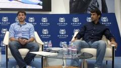 Casillas, con Raúl en Qatar