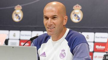 Zidane: "James no saldrá de aquí, bueno... no quiero que salga"