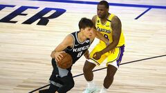 Sacramento Kings&#039; Bogdan Bogdanovic (8) drives against Los Angeles Lakers&#039; Dion Waiters (18) during the second quarter of an NBA basketball game Thursday, Aug. 13, 2020, in Lake Buena Vista, Fla. (Kevin C. Cox/Pool Photo via AP)