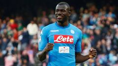 El defensa del N&aacute;poles, Kalidou Koulibaly, durante un partido.