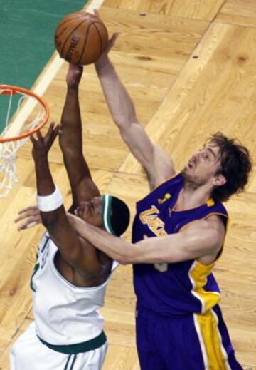 En 2008 llegó a la final de la NBA contra Los Angeles Lakers. Los Celtics ganaron 4-2 a los angelinos y Paul Pierce consiguió su primer anillo. Fue elegido MVP de la final.
