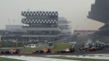 Ecclestone duda de que el GP de India siga.
