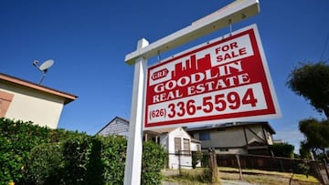 A little-known real-estate strategy in lets buyers slash prices by giving up part of the property—at least for a while.