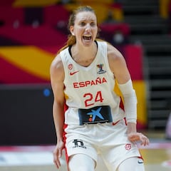 Laura Gil: "Espero que Montenegro esté preocupada"