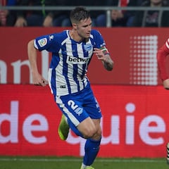 El Zaragoza ficha al lateral derecho Vigaray