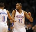 Durant y Westbrook abusan de los Clippers y empatan la serie