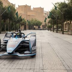 Ad Diriyah examina al Gen2, el nuevo 'Mario Kart'