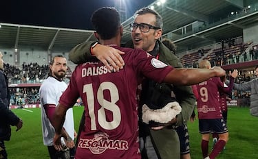 Galicia apuesta por el lavado de cara en sus banquillos de Primera RFEF
