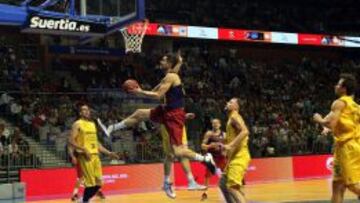 El Barça reduce a cenizas al Gran Canaria a base de triples