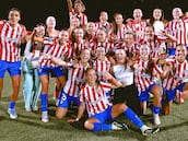 ¡Larqué, en la tanda de penaltis, invita a otra ronda al Atlético!