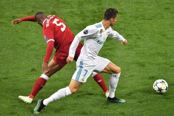 Wijnaldum y Cristiano Ronaldo.