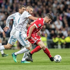 Benzema desafía a Lewandowski