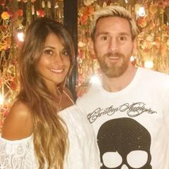 Messi y Antonella Rocuzzo visitan su restaurante de Barcelona