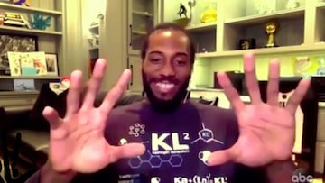 La broma de Kawhi Leonard por los problemas que sufre al tener las manos grandes