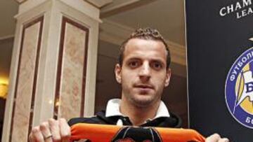 <b>A ESTRENARSE. </b>Soldado, máximo goleador che en Champions, todavía no ha marcado en esta fase.