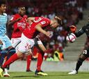 El Nimes gana al Marsella; el Toulouse castiga al Girondins