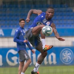 Fernando Vázquez insiste con dos delanteros: Sabin - Beauvue