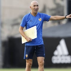 Ayestarán: "Valoro a los que han querido quedarse en Valencia”