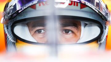Checo Pérez se fue con las manos vacías de la casa de Red Bull