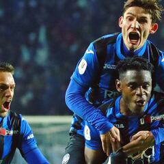 Duván Zapata enfrenta al Milan buscando el cupo a Champions