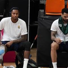 Laso elige a Thompkins y Deck como extracomunitarios