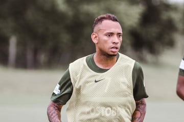 Atlético Nacional tuvo su primer entrenamientos antes de enfrentar a Millonarios en la Florida Cup. Los verdes trabajaron en el Omni Champions Gate.