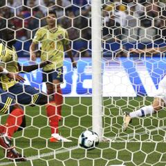 La discutible intervención del VAR que anuló dos goles de Chile