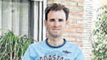 Alejandro Valverde, en su casa.