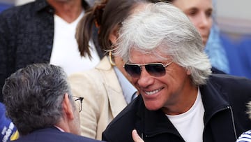 Jon Bon Jovi talked a woman out of jumping from a bridge in Nashville Tennessee, as he happened to be filming a music video for his song “People’s House.”