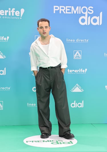 Depol, a su paso por la alfombra verde de los Premios Dial Tenerife 2026.
