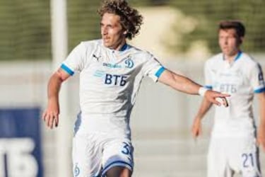 Oficial: Álex Sola y Gagnidze refuerzos de última hora