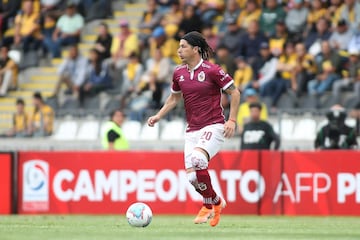 Jaime Valdés, Rodrigo Holgado, Marco Bolados y Walter Montillo lideran los pases gol, con cinco cada uno, pero 'Pajarito' los hizo en menos minutos: una asistencia cada 188'.