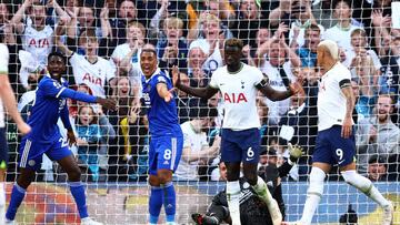 Davinson, presente en goleada de Tottenham con show de Son