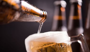 ¡Adiós a la cerveza barata! Inflación golpea tu bolsillo y encarece la bebida más popular de México  