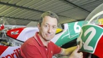 Reggiani, con una de las motos con la que compitió