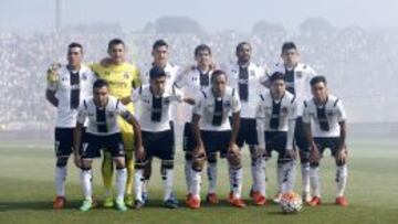 El equipo de Colo Colo posa para los fot&oacute;grafos