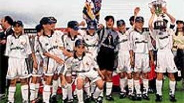 <b>UNA MARAVILLA DE TORNEO</B>. Brunete se ha convertido en citas clave del verano futbolístico gracias a su torneo alevín. El Madrid y el Barcelona son los equipos que más títulos acumulan, con dos. Las gradas de los campos suelen estar siempre llenas. Carmelo Zubiaur y José Ramón de la Morena, natural de Brunete, son los alma mater del torneo.