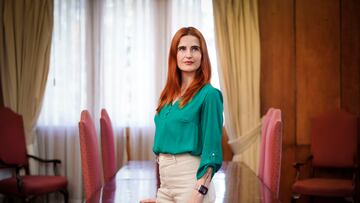 06/04/2023
FOTOGRAFIAS A LA ALCALDESA DE ÑUÑOA, EMILIA RIOS
FOTO: MARIO TELLEZ / LA TERCERA