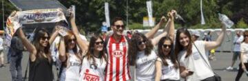 Las fan zone de Real Madrid y Atlético estuvieron muy animadas