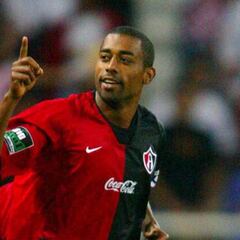 ¿Qué fue de Robert de Pinho, brasileño que jugó en Atlas, América y Tecos?