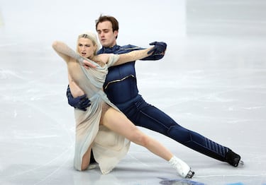 Épica actuación de Olivia Smart y Tim Dieck 